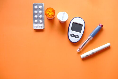 Diabetes medicine and blood sugar tools